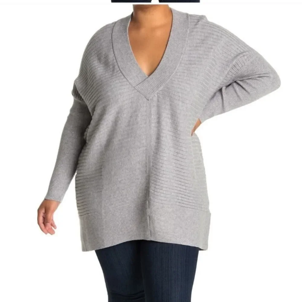 Stitchdrop NWT gray ribbed v-neck sweater, dolman sleeve, viscose blend S